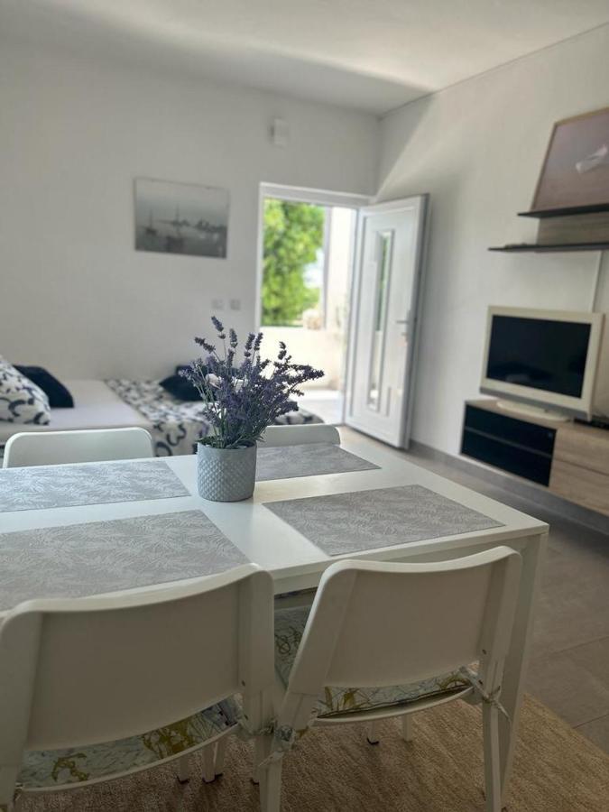 Apartmani Fulir Врси Екстериор снимка