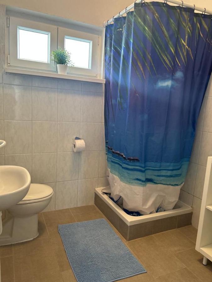Apartmani Fulir Врси Екстериор снимка